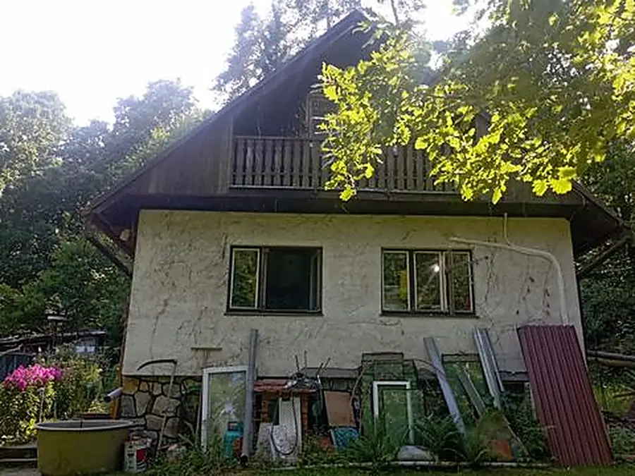Fasáda před zateplením